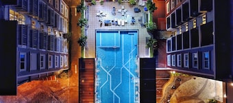 The Contrast i Hotel