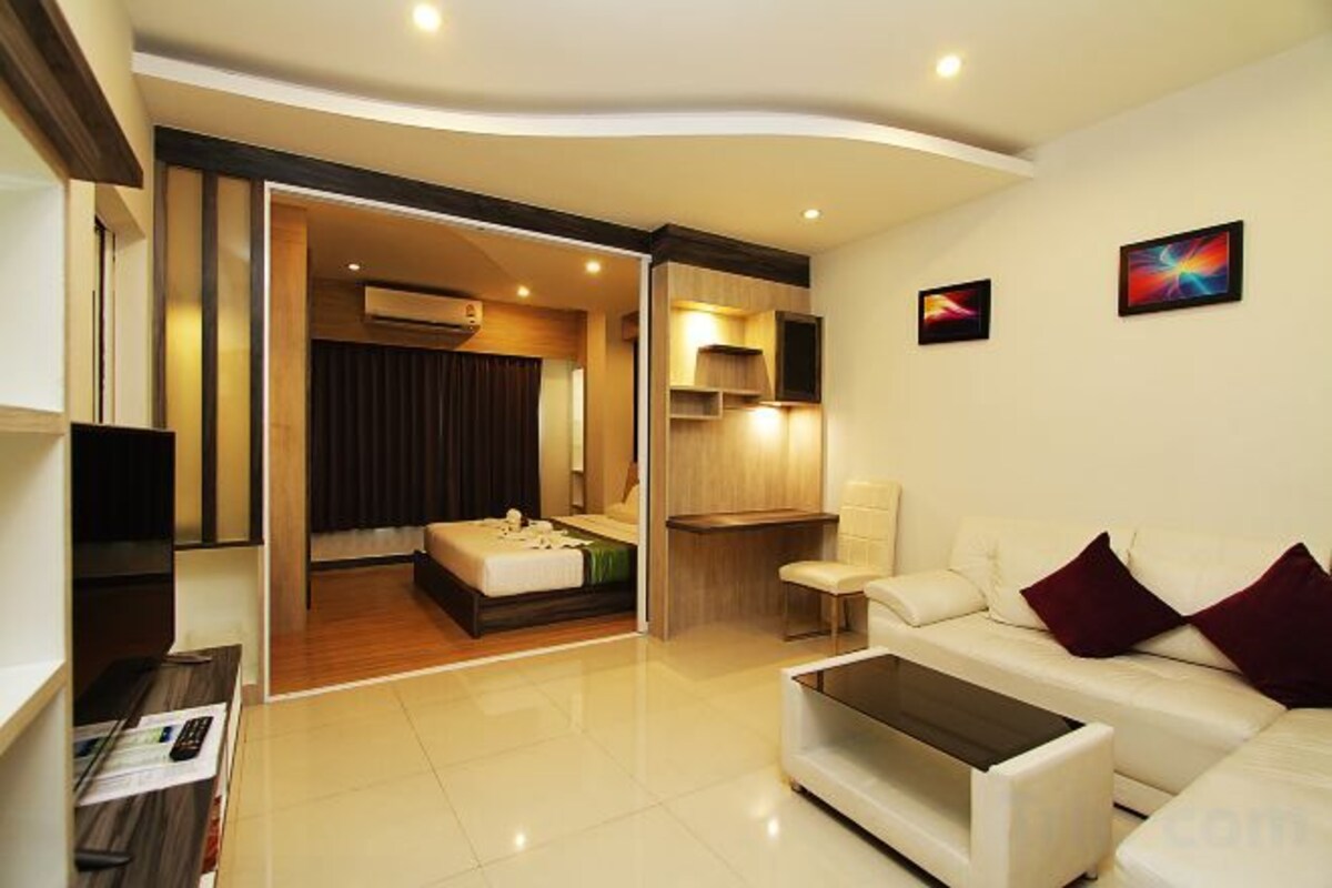 In-room safe, desk, laptop workspace, blackout curtains