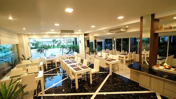 Free buffet breakfast