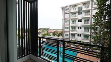 Super Superior King Room (A-Building) | Balcony view