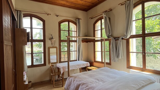 Unclassified image, 1 of 8, button - Athena Pension (Bergama)