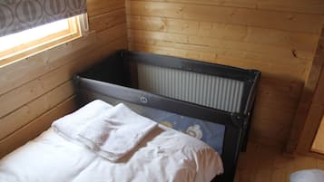 Kabin, 2 kamar tidur | 2 kamar tidur, tempat tidur bayi gratis, Wi-Fi gratis, dan seprai linen