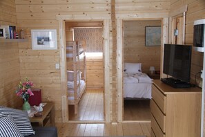 2 habitaciones, cunas gratuitas, wifi gratis y ropa de cama 