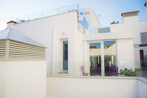 บริเวณภายนอก