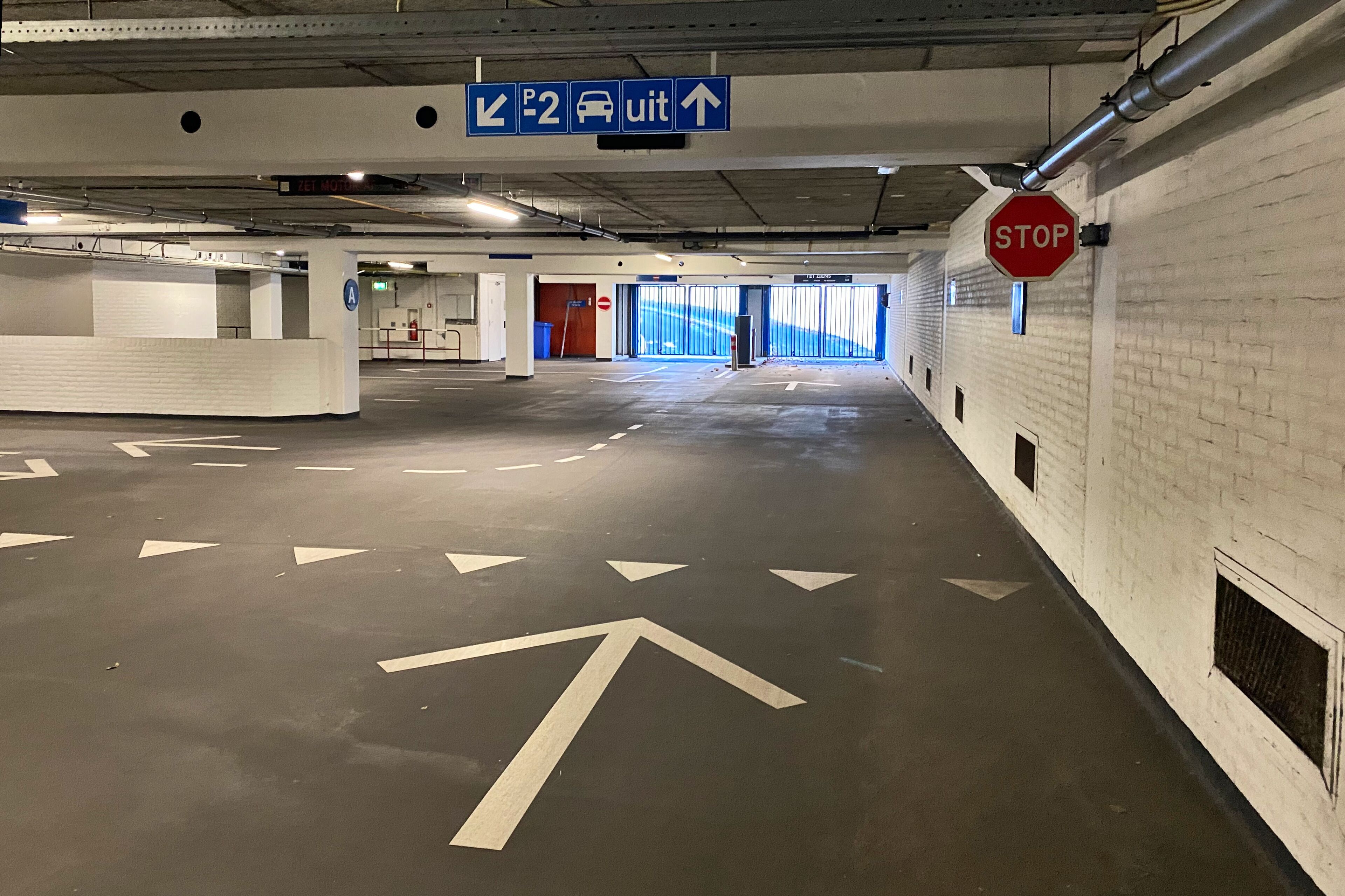 self-parking (surcharge) 25 per day