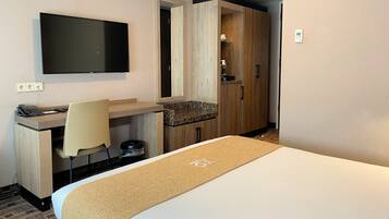 Doppia Standard, 1 letto queen | Biancheria da letto ipoallergenica, una cassaforte in camera