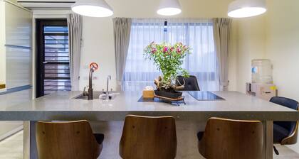 Wendy's B&B Toucheng Mansion A