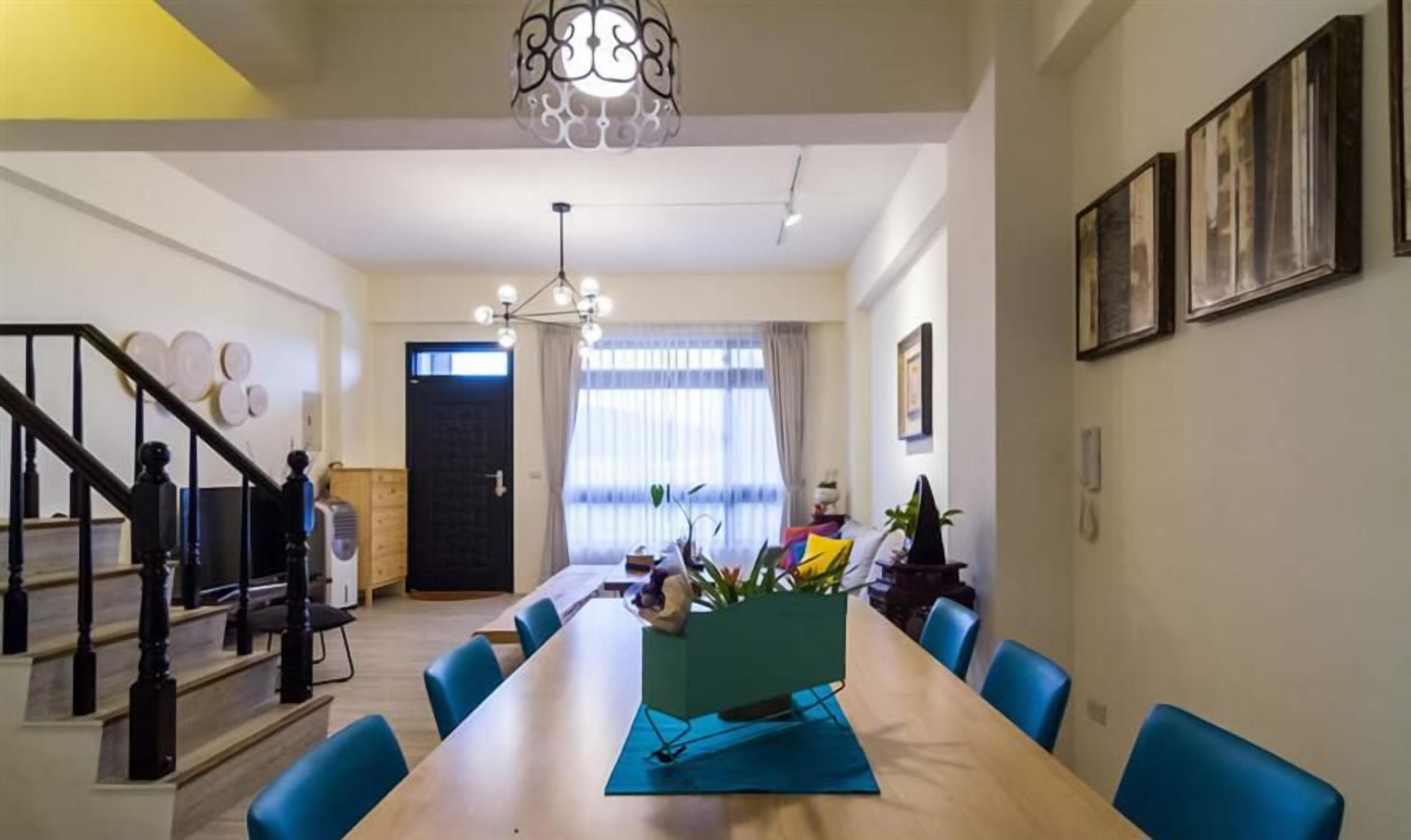 供應早  餐 (每人 TWD100)