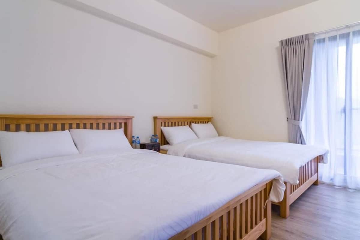 Quadrupla Comfort (A301) | Con stile personalizzato, con arredamento individuale, tende oscuranti