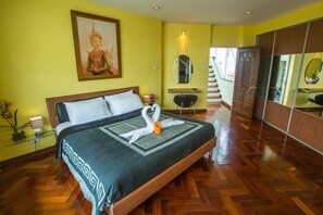 Premium Villa, 5 Bedrooms, Pool Access | 1 bedroom, in-room safe, free WiFi - Penthouse Pool Villa Pattaya (Pattaya)