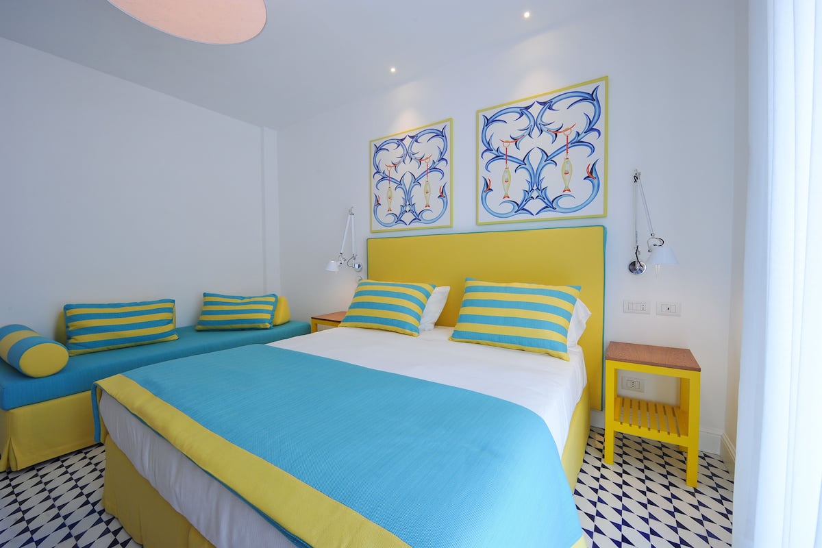 Premium bedding, minibar, in-room safe, soundproofing