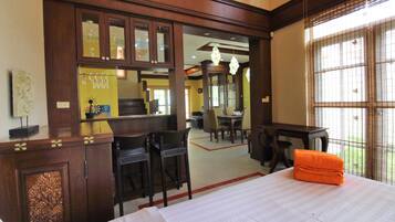 Grand Villa, Pool View | 3 bedrooms, premium bedding, in-room safe, soundproofing