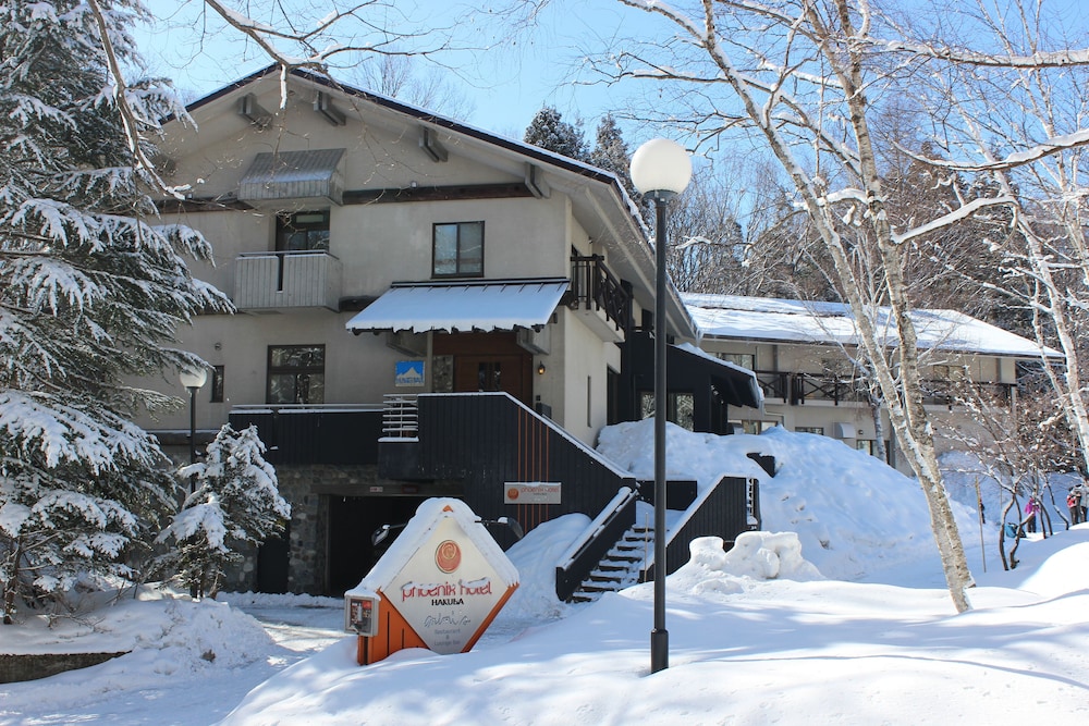 Mimi's Restaurant & Bar by null