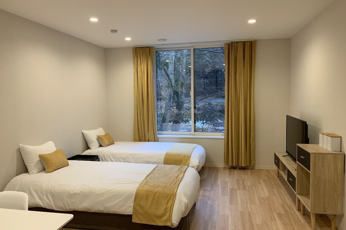 apartment, 1 bedroom | premium bedding, in-room safe, blackout curtains, soundproofing