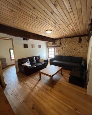 Appartement (Gite Lanquais) | Coin séjour