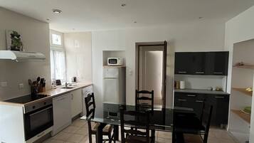 Apartment (Gite Bridoire) | Private kitchen | Full-size fridge, microwave, cookware/dishes/utensils