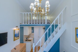 Studio Design (Kuindzhi) | Vardagsrum