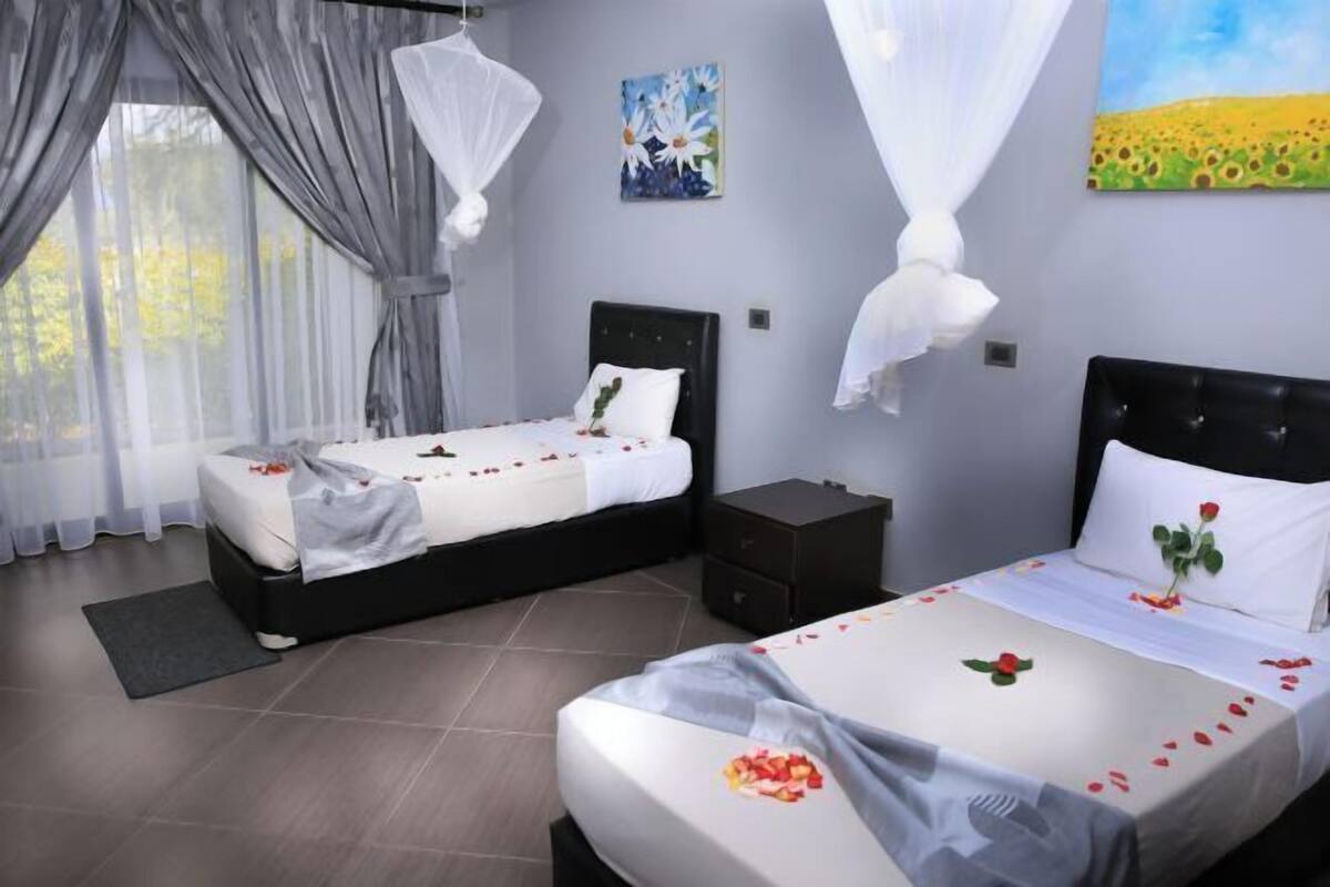 In-room safe, desk, free cots/infant beds, free WiFi