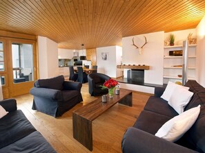 Flat-screen TV - Schweizerhof Ferienwohnungen Lenzerheide (Vaz-Obervaz)