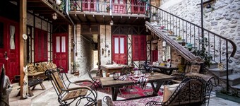   卡文精品酒店