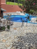 Außenpool, Liegestühle