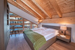 Leilighet – superior, tilgjengelighetstilpasset, privat bad (Maisonette) | 1 soverom, sengetøy av topp kvalitet og barnesenger (inkludert)