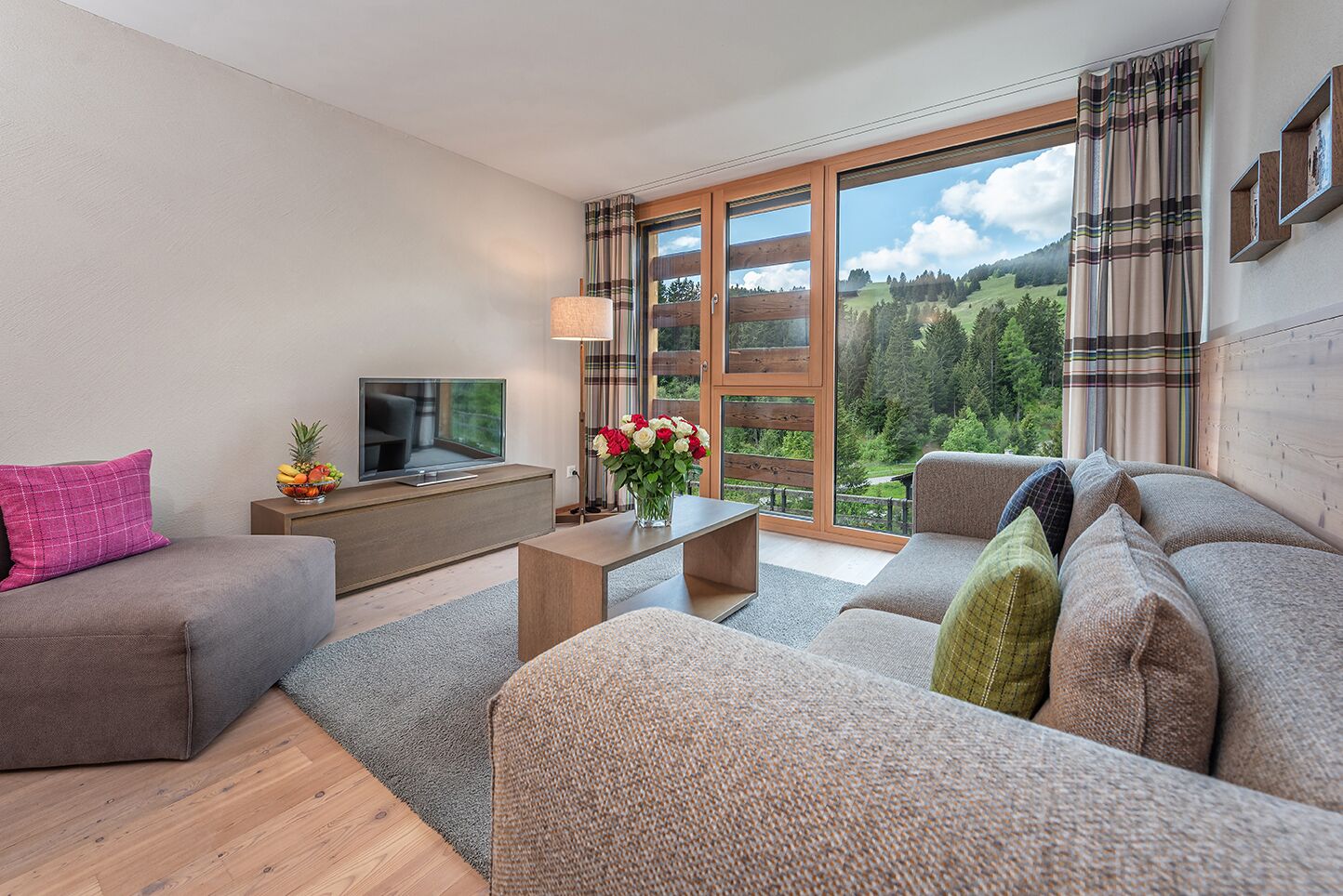 Superior Apartment, Accessible, Private Bathroom | Lounge
