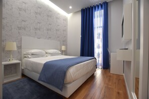 더블룸 또는 트윈룸 | 암막 커튼, 무료 WiFi, 침대 시트