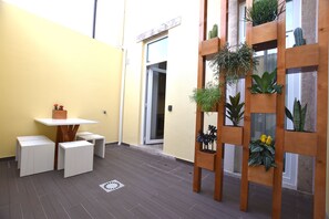 Terrace/patio - Marina Charming House (Figueira da Foz)