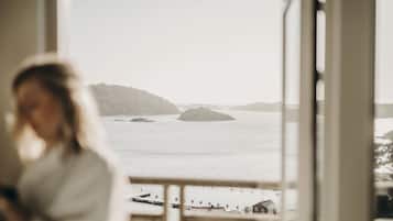 Hotell-Familjelägenhet med havsutsikt (Spa Excluded) | 2 室のベッドルーム、ピロートップベッド、客室ごとに異なる装飾、客室ごとに異なるインテリア