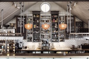 Bar (en la propiedad)