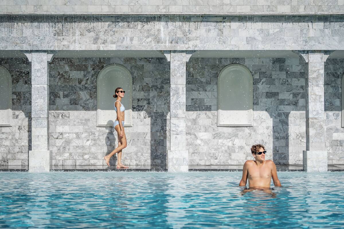 2 outdoor pools, pool umbrellas, pool loungers