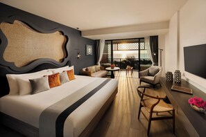 Premier Room, 1 King Bed, Balcony, Sea View