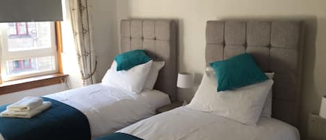 2 habitaciones y ropa de cama de alta calidad