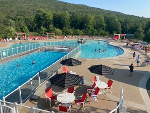 Piscine intérieure, piscine chauffée