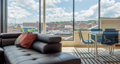 Waterfront Two Master Suite Penthouse with Rooftop