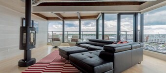 Waterfront Two Master Suite Penthouse with Rooftop