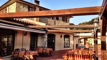 Ristorazione all'aperto