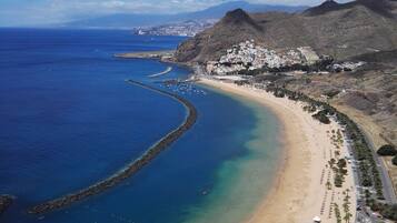Vlak bij het strand, strandlakens