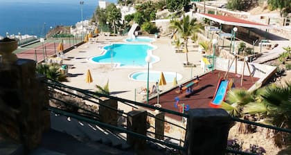 NEU: Villa Monseñor mit spektakulärem Meerblick - schlafen 6 - Free WiFi