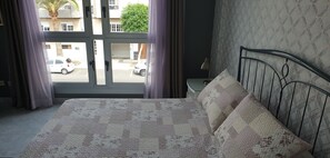 3 Schlafzimmer, Bügeleisen/Bügelbrett, kostenloses WLAN, Bettwäsche