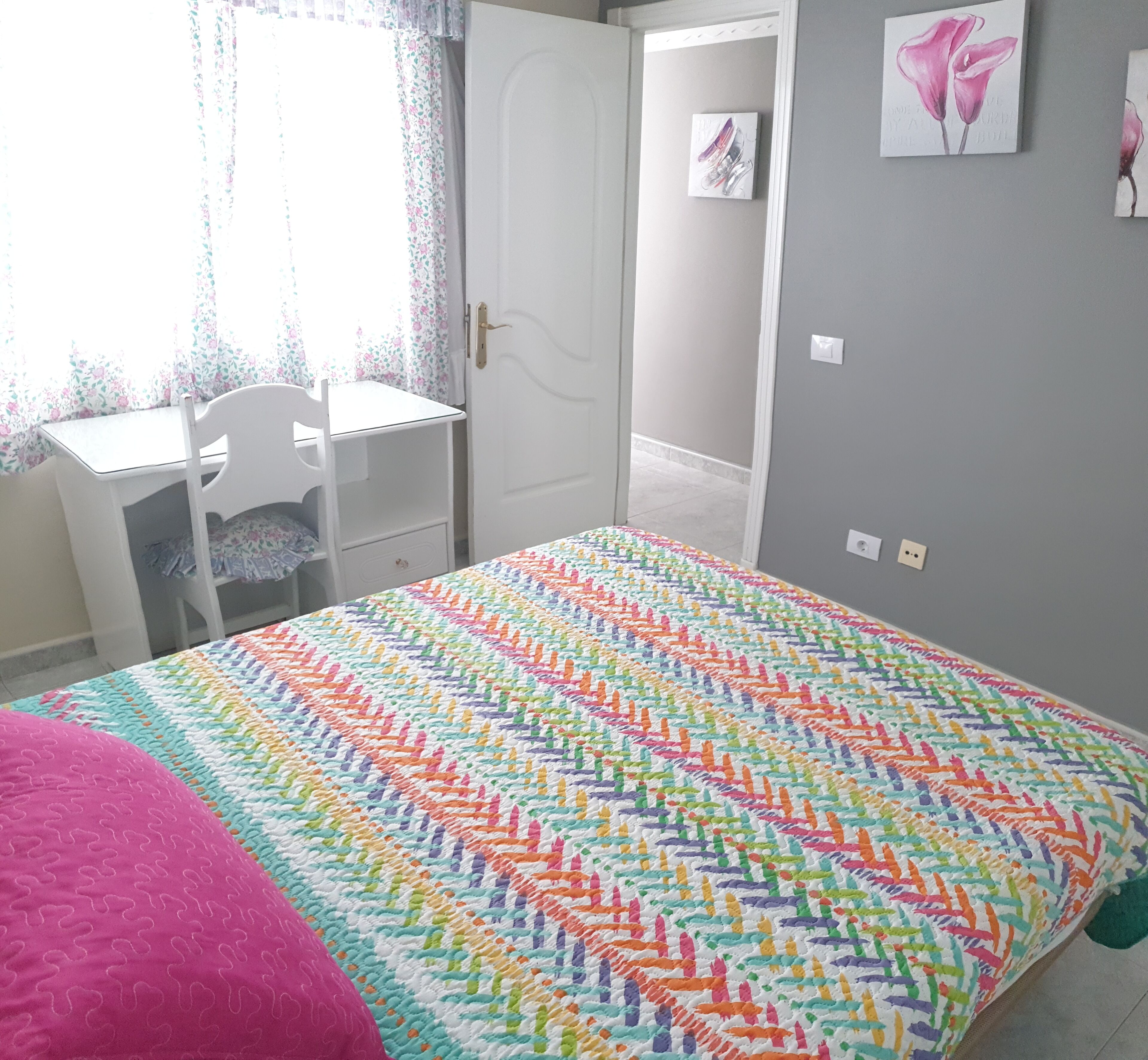 3 bedrooms, iron/ironing board, free WiFi, bed sheets