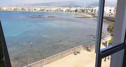 Apartment BrisaMarCanarias 1st line Sea wifi / Sat Solarium 3 room 2bathroom Views