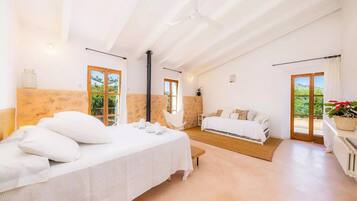 3 chambres, Wi-Fi gratuit, draps fournis