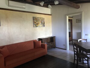 Tischtennisplatte, Bücher