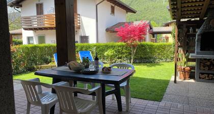 Holiday house up to 4 persons, only 200 m from the lake, quiet location