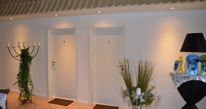 Nouvellement construit appartement de vacances dans un style campagnard moderne. trajet de cycle de 10 min de la plage