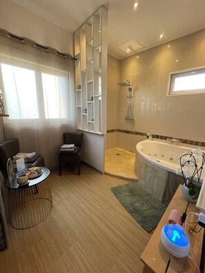 Hair dryer, towels, soap, toilet paper - Normandy cocoon for couples with table d'hôtes, workshops and unspoilt nature (Petit-Caux)