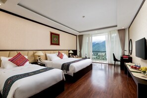 Family Deluxe Mountain View - Sapa Diamond Hotel (Sa Pa)