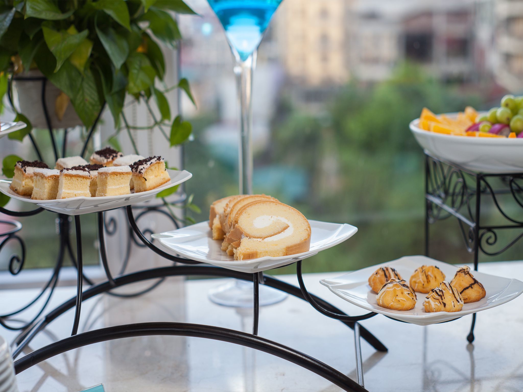 buffet breakfast for a fee